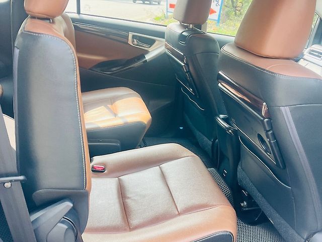 Used Toyota Innova Crysta [2016-2020] 2.8 ZX AT 7 STR [2016-2020] in Delhi