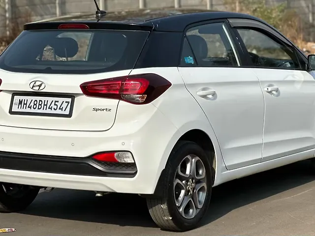 Used Hyundai Elite i20 [2019-2020] Sportz Plus 1.4 CRDi Dual Tone in Nashik