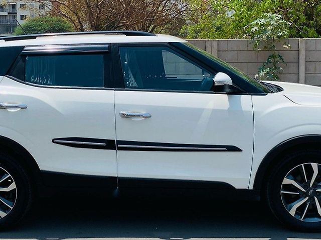 Used Mahindra XUV300 [2019-2024] W8 (O) 1.2 Petrol [2019] in Nashik