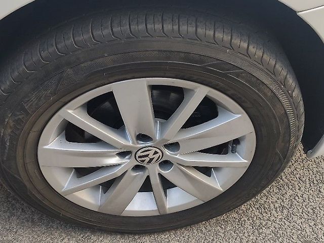 Used Volkswagen Polo [2012-2014] Highline1.2L (P) in Bangalore