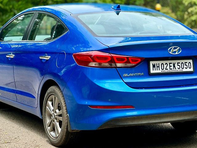 Used Hyundai Elantra SX (O) 2.0 AT in Mumbai