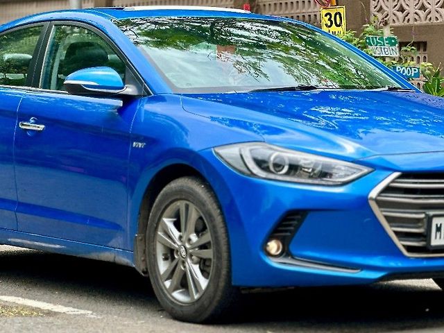 Used Hyundai Elantra SX (O) 2.0 AT in Mumbai