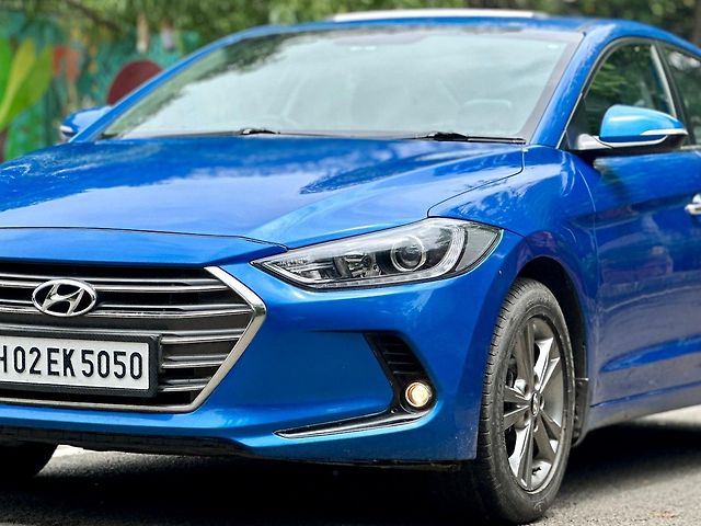 Used Hyundai Elantra SX (O) 2.0 AT in Mumbai
