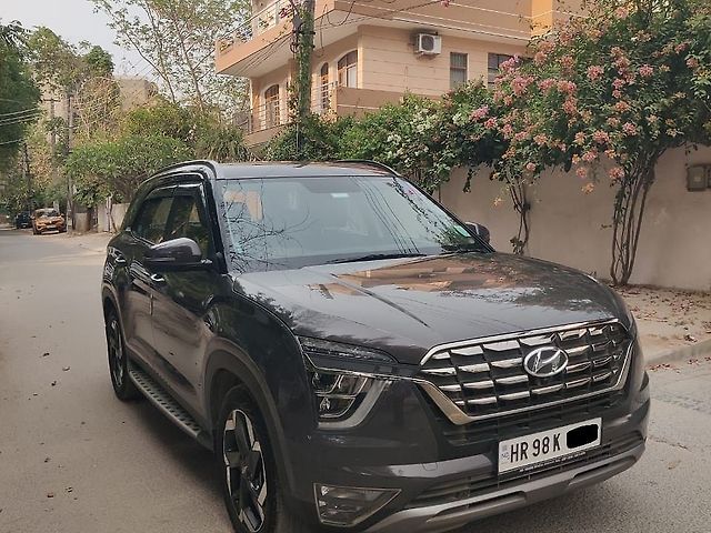 Used 2023 Hyundai Alcazar in Delhi