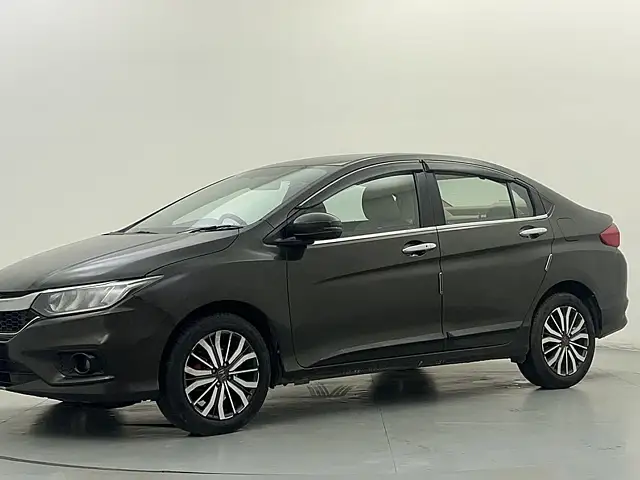 Used 2017 Honda City in Delhi