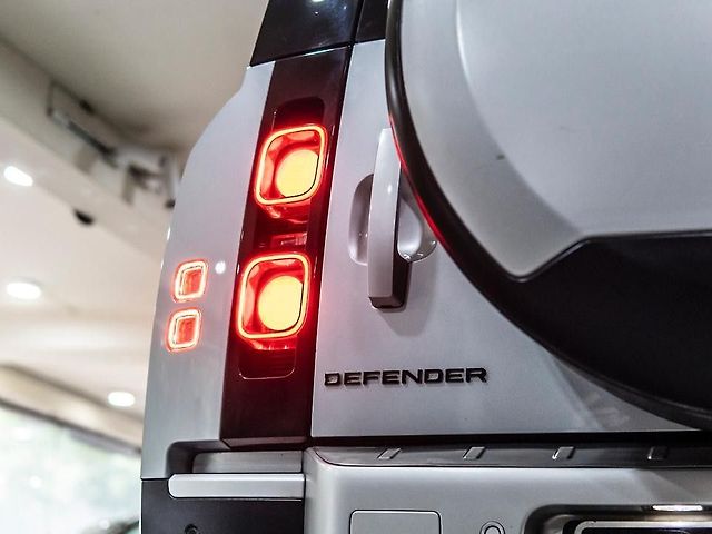 Used Land Rover Defender 110 HSE 2.0 Petrol in Delhi