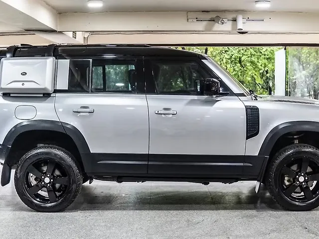 Used Land Rover Defender 110 HSE 2.0 Petrol in Delhi