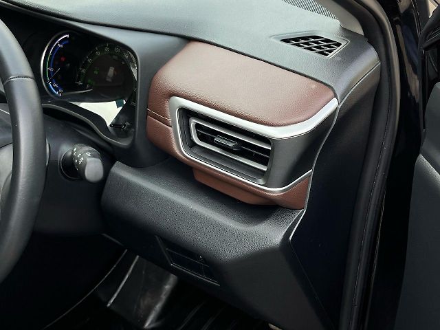 Used Toyota Innova Hycross VX (O) Hybrid 7 STR in Delhi