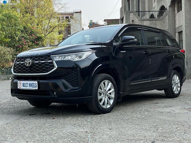 Used Toyota Innova Hycross VX (O) Hybrid 7 STR in Delhi