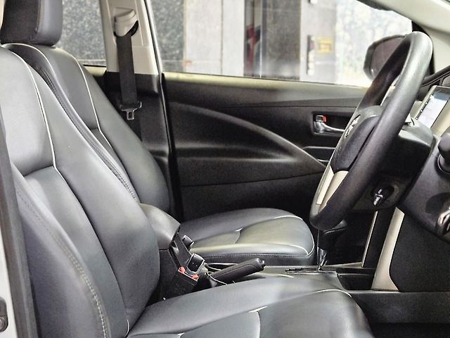 Used Toyota Innova Crysta [2020-2023] GX 2.4 AT 7 STR in Delhi