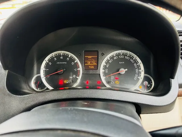 Used Maruti Suzuki Swift Dzire [2015-2017] VXI in Lucknow