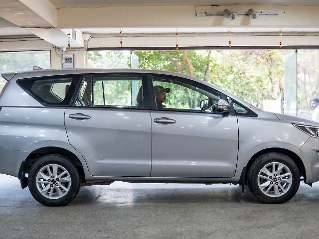 Used Toyota Innova Crysta [2016-2020] 2.8 GX AT 7 STR [2016-2020] in Delhi