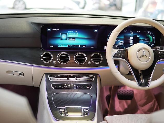 Used Mercedes-Benz E-Class [2021-2024] E 220d Exclusive in Delhi