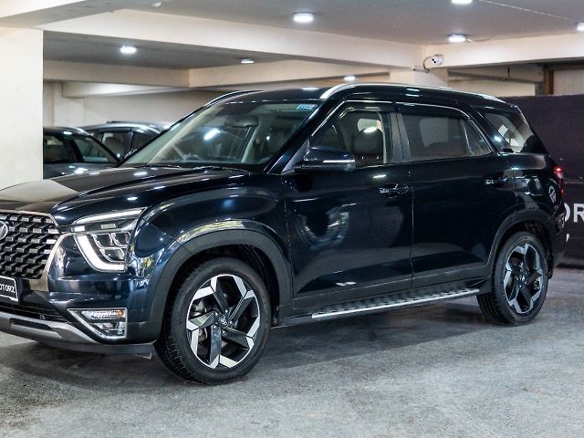 Used Hyundai Alcazar [2021-2023] Signature (O) 6 STR 2.0 Petrol AT in Delhi