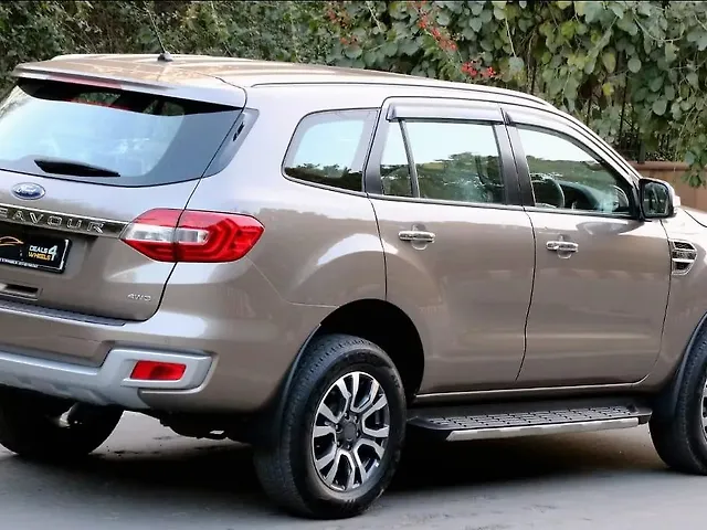 Used Ford Endeavour Titanium Plus 3.2 4x4 AT in Delhi