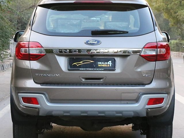 Used Ford Endeavour Titanium Plus 3.2 4x4 AT in Delhi