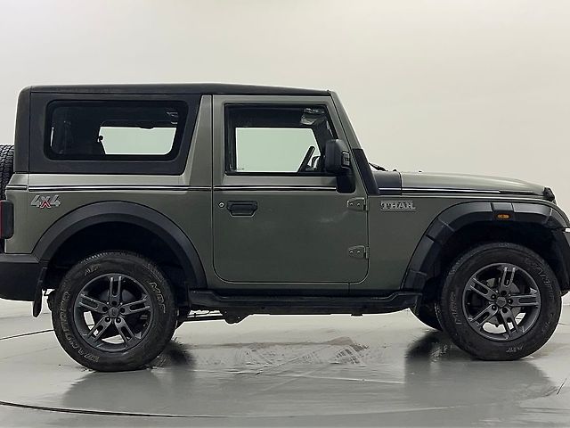 Used Mahindra Thar LX Hard Top Petrol MT in Delhi