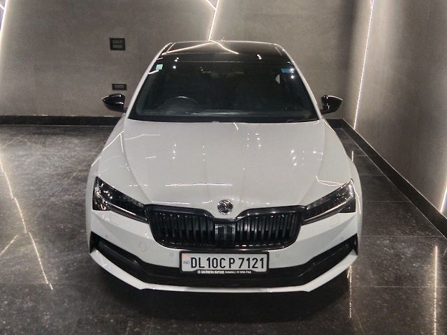 Used 2021 Skoda Superb in Delhi