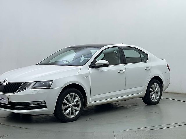 Used 2017 Skoda Octavia in Navi Mumbai
