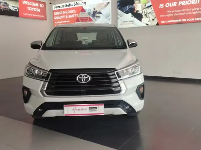 Used 2022 Toyota Innova Crysta in Mohali