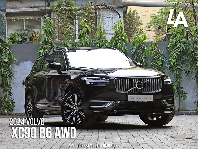 Used 2022 Volvo XC90 in Kolkata