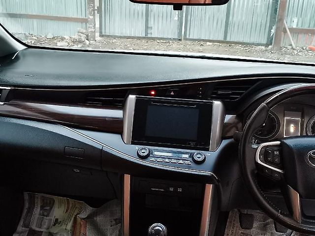 Used Toyota Innova Crysta [2016-2020] 2.4 V Diesel in Kanpur