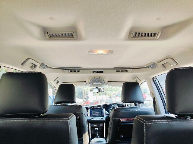 Used Toyota Innova Crysta [2016-2020] 2.4 ZX 7 STR [2016-2020] in Mumbai