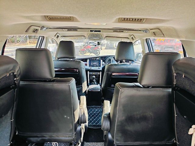 Used Toyota Innova Crysta [2016-2020] 2.4 ZX 7 STR [2016-2020] in Mumbai