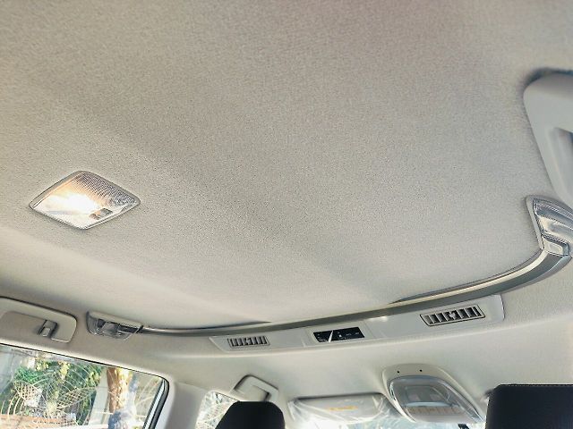 Used Toyota Innova Crysta [2016-2020] 2.4 ZX 7 STR [2016-2020] in Mumbai