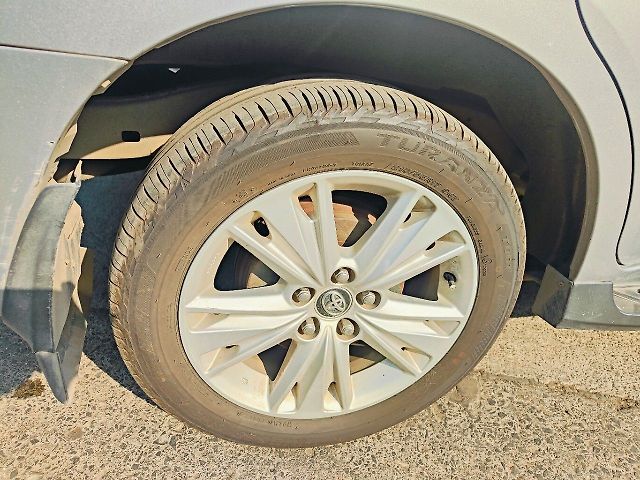Used Toyota Innova Crysta [2016-2020] 2.4 ZX 7 STR [2016-2020] in Mumbai