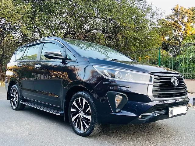 Used 2022 Toyota Innova Crysta in Delhi
