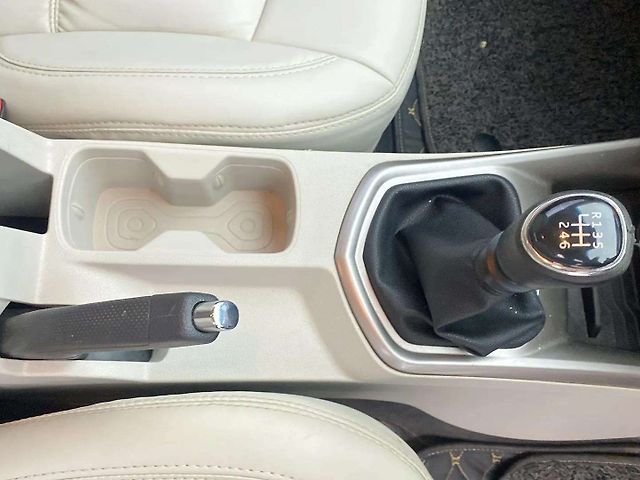 Used Mahindra XUV300 [2019-2024] W8 (O) 1.5 Diesel [2020] in Ahmedabad