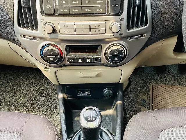 Used Hyundai i20 [2008-2010] Sportz 1.4 CRDI 6 Speed BS-IV in Chandigarh