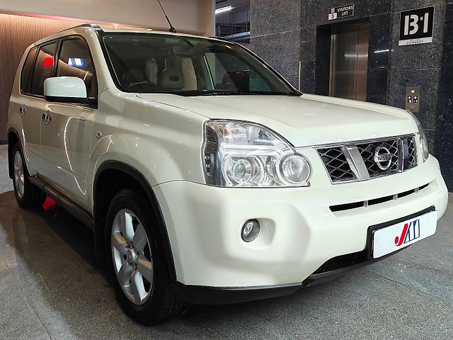 Used 2012 Nissan X-Trail in Ahmedabad