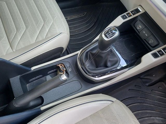 Used Kia Carens [2022-2023] Luxury Plus 1.5 Diesel 6 STR in Mumbai