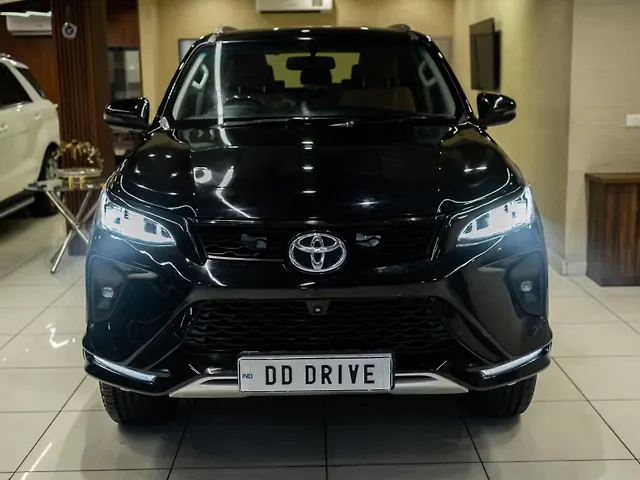 Used 2019 Toyota Fortuner in Delhi