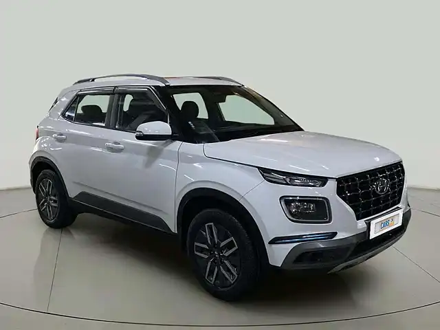 Used 2022 Hyundai Venue in Vadodara