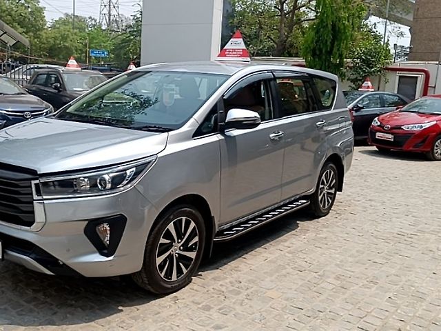 Used Toyota Innova Crysta [2016-2020] 2.4 ZX 7 STR [2016-2020] in Delhi