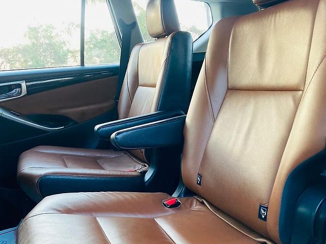 Used Toyota Innova Crysta [2016-2020] 2.8 ZX AT 7 STR [2016-2020] in Mumbai