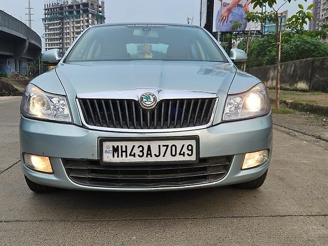 Used 2012 Skoda Laura in Mumbai