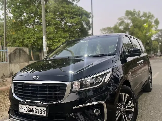 Used Kia Carnival [2020-2023] Premium 7 STR in Delhi
