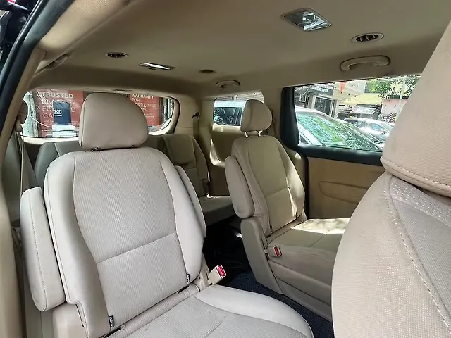 Used Kia Carnival [2020-2023] Premium 7 STR in Delhi