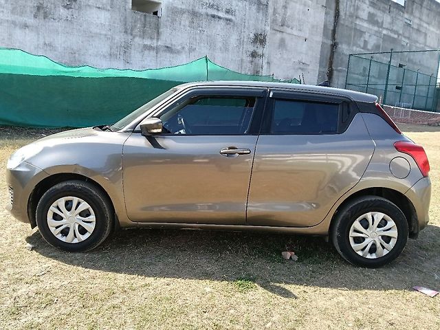 Used Maruti Suzuki Swift [2021-2024] VXi [2021-2023] in Dehradun