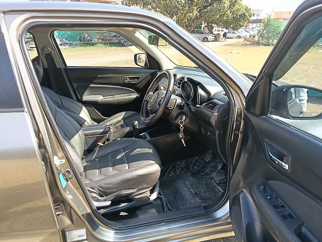 Used Maruti Suzuki Swift [2021-2024] VXi [2021-2023] in Dehradun