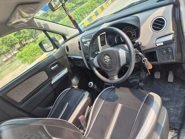 Used Maruti Suzuki Wagon R 1.0 [2014-2019] VXI in Noida