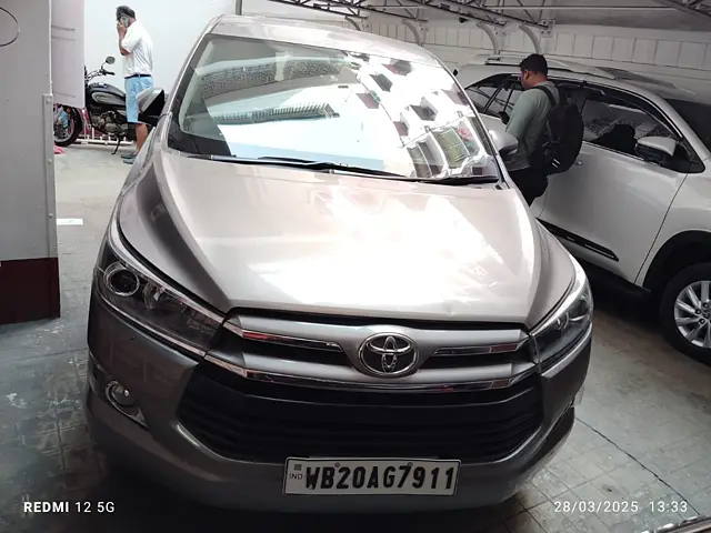Used 2016 Toyota Innova Crysta in Kolkata