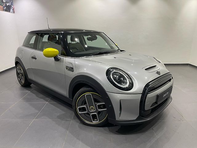 Used 2023 MINI Cooper SE in Mumbai
