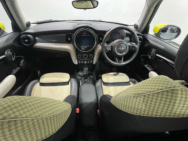 Used MINI Cooper SE 3-Door in Mumbai