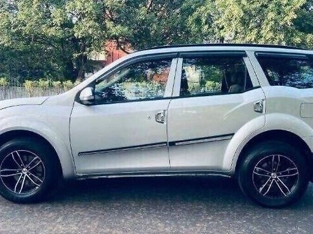 Used Mahindra XUV500 W5 [2018-2020] in Delhi