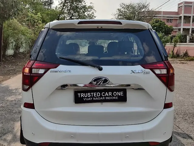Used Mahindra XUV500 W11 in Indore